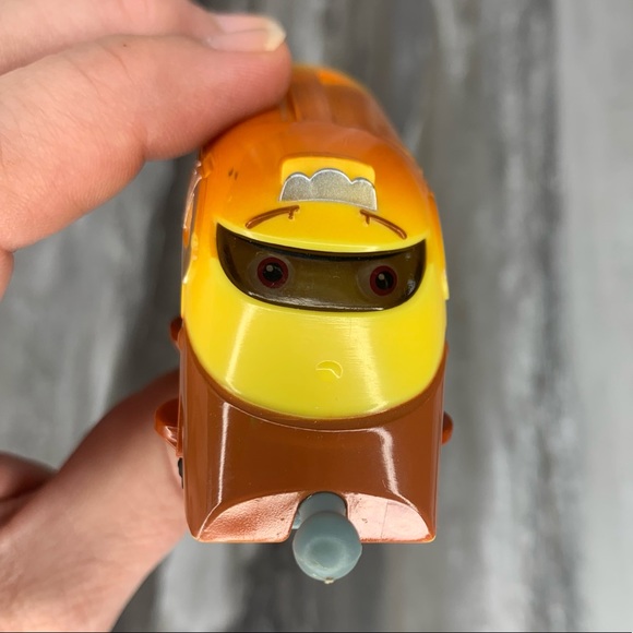 Chuggington Diecast Die-Cast Action Chugger Train by Tomy - Picture 3 of 10